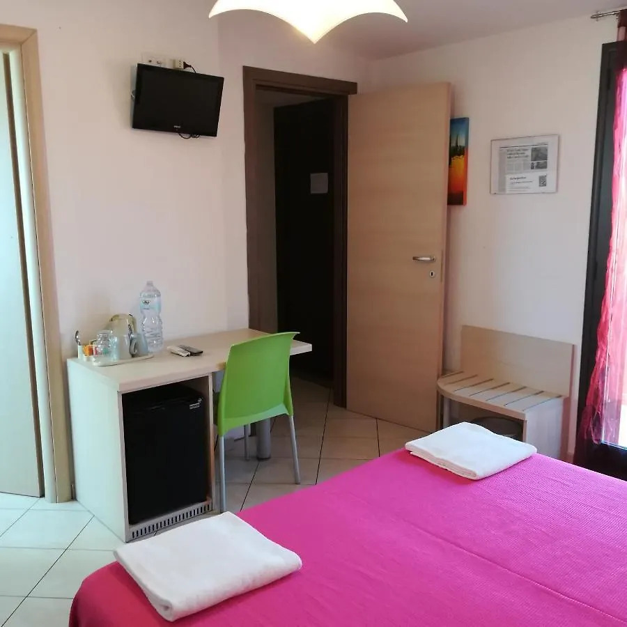 La Locanda Del Mare B&B La Caletta Italia